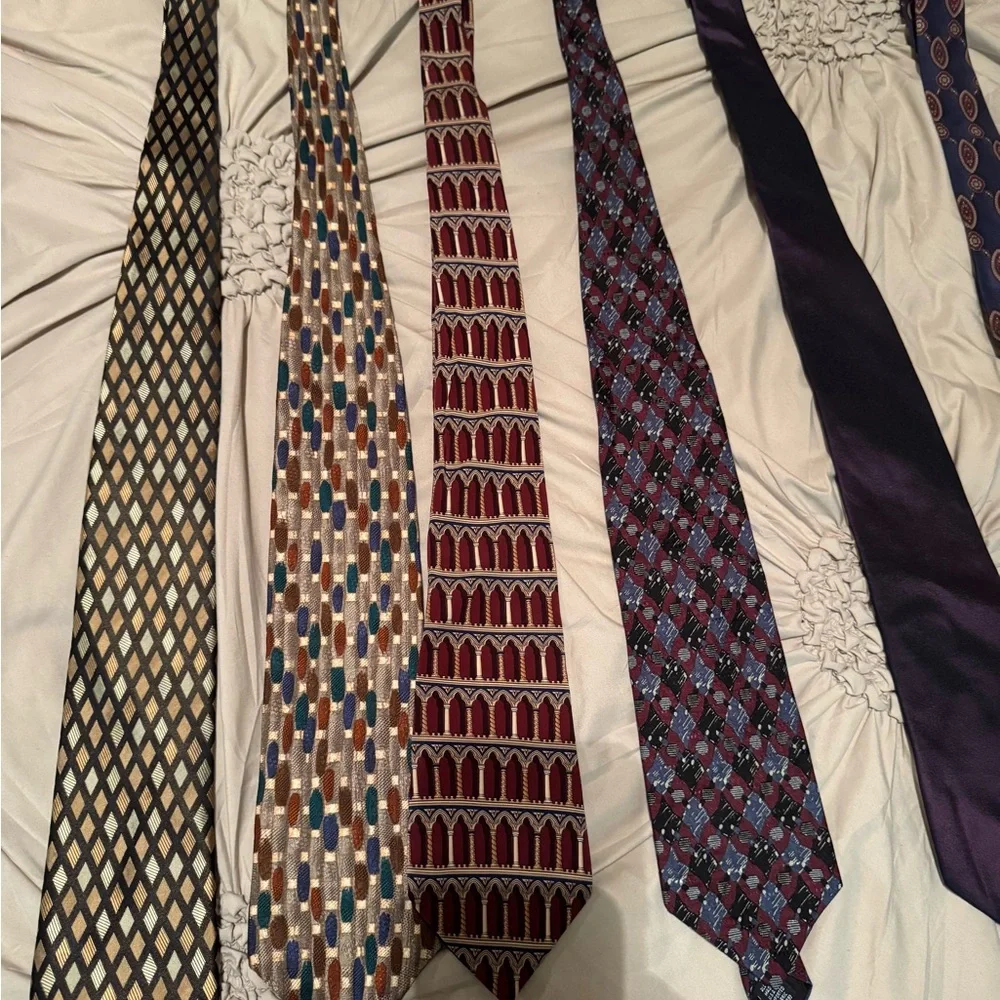 Assorted Patterned Ties Collection - Picture 2 of 16